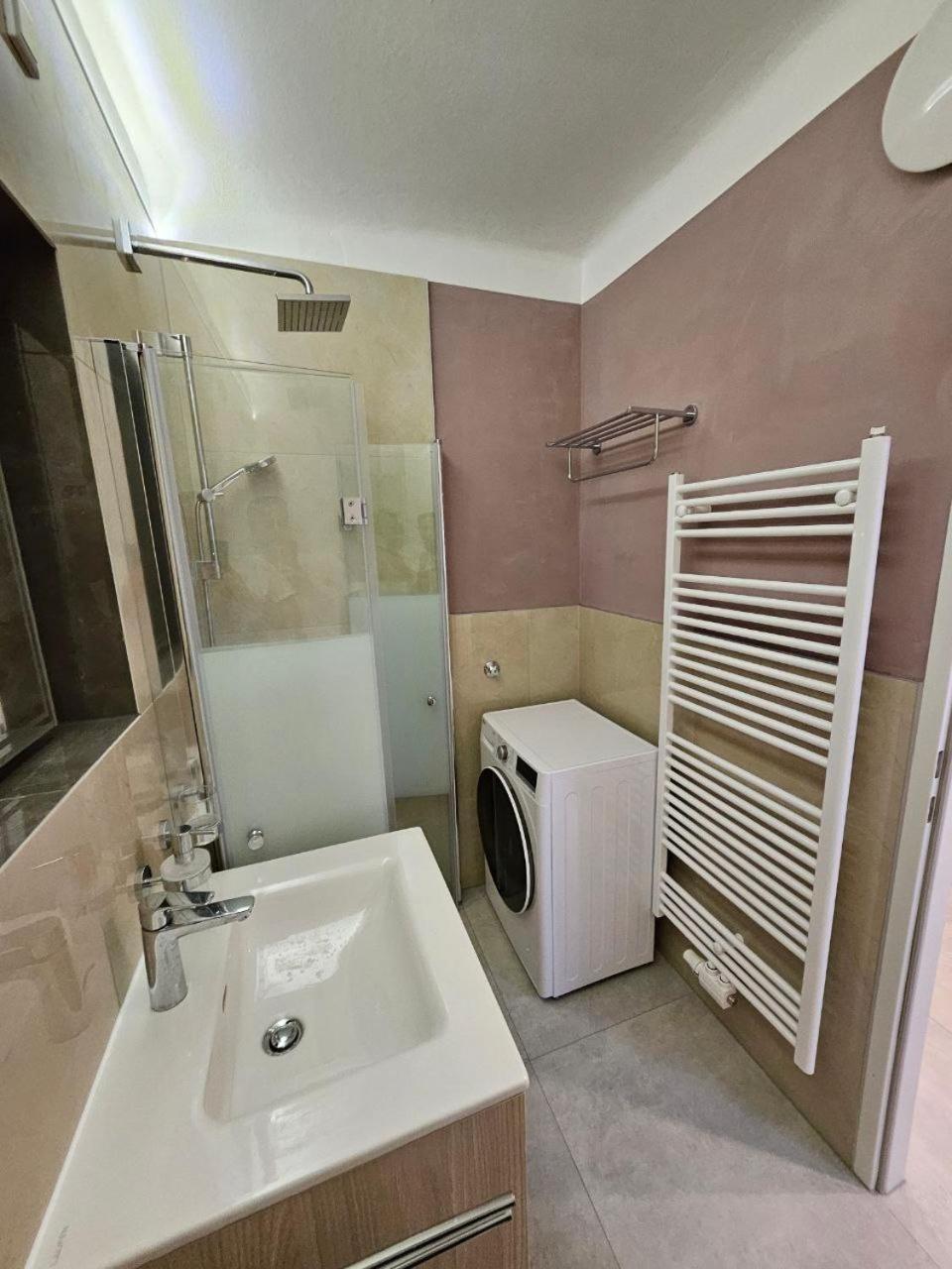 Danube Apartment Vienna Exterior photo